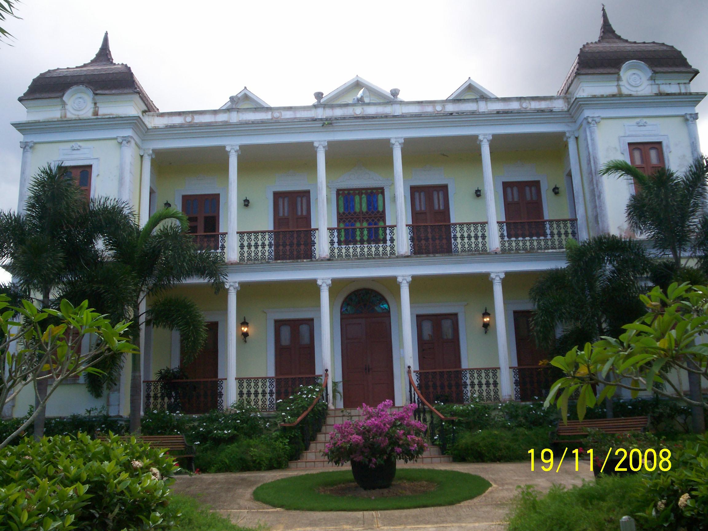 Hacienda Iruena o Labadie - Palacete Los Moreau - Mansion Labadie (1905) - Moca - 2008 00002